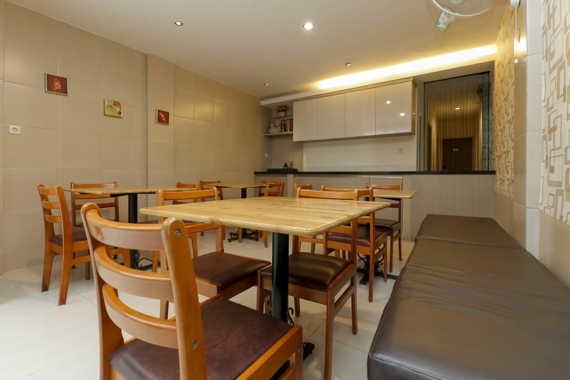 Reddoorz Near Maimun Palace Medan Exterior photo